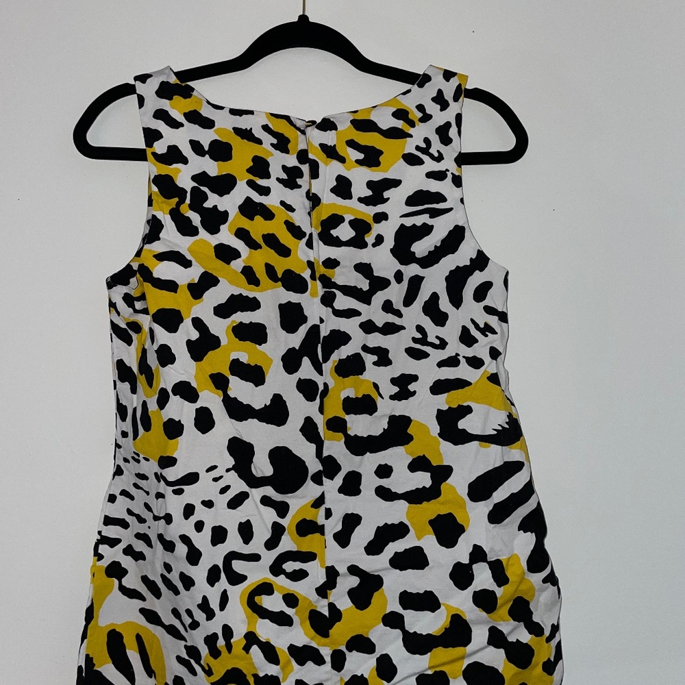 Black,White,Yellow Top